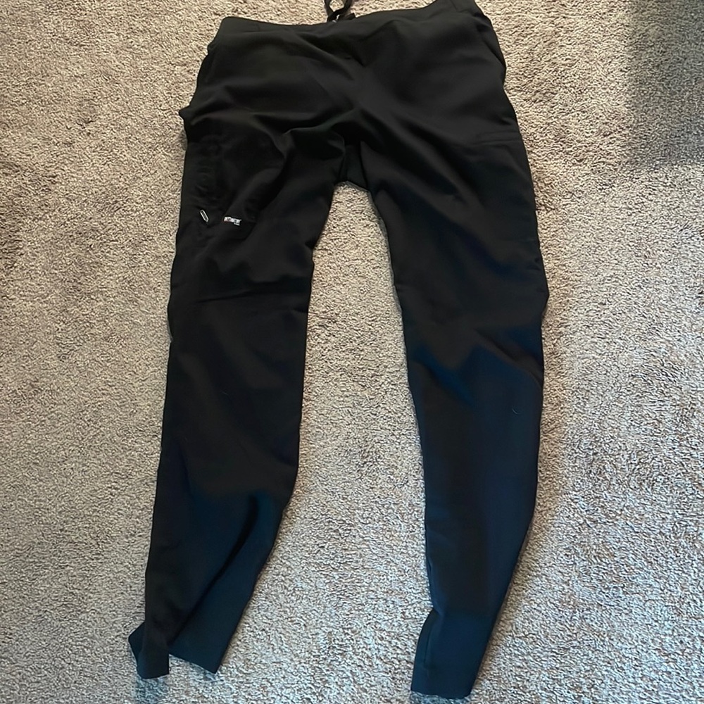 Black greys anatomy scrub pants, M/T